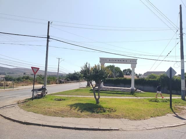 Monumento Bicentenario Limache - Image 2