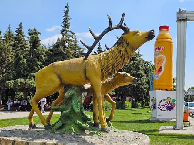 Sundis Statue | تندیس ساندیس - Image 2
