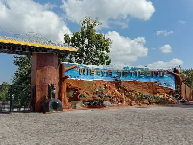 Wisata Jati sewu Gresik - Image 2