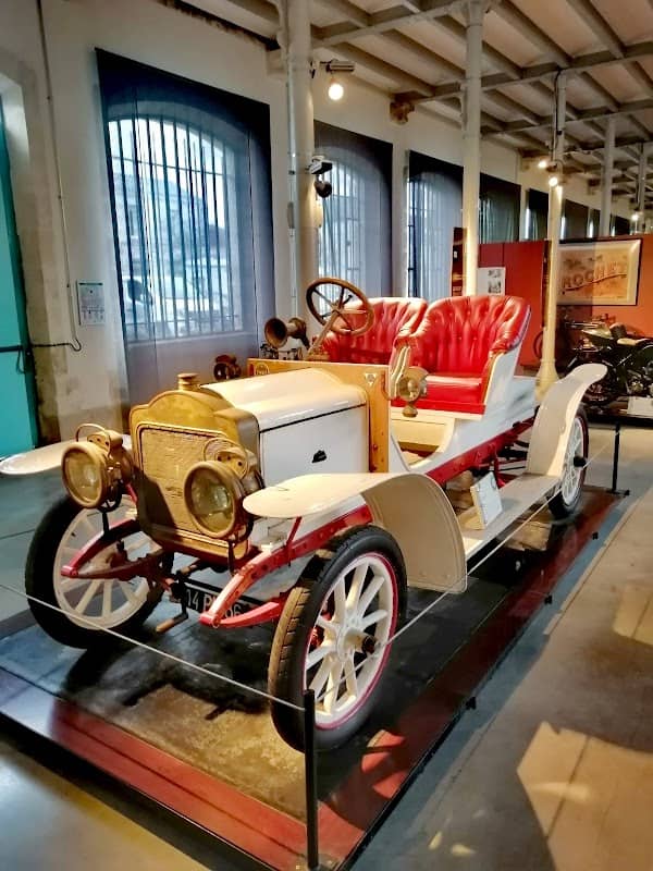 Grand Atelier, Museum of Art and Industry - Image 1