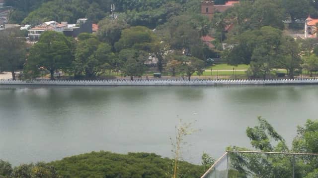 Kandy Viewpoint - Image 1