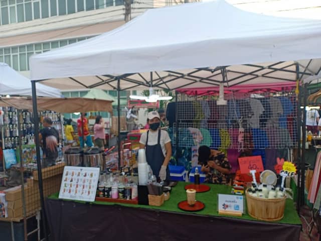 ตลาดนัดเมืองใหม่ มาบตาพุด - Image 1