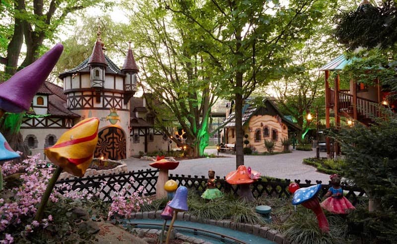 Grimm's Enchanted Forest - Image 1