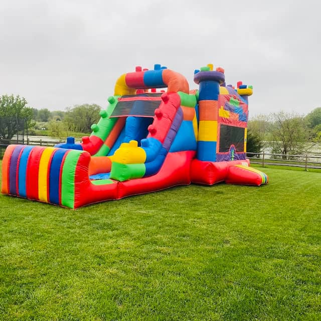Jumping Beans Party Rentals - Image 1