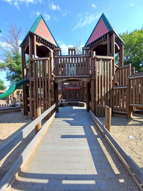 Washington Park - Image 1
