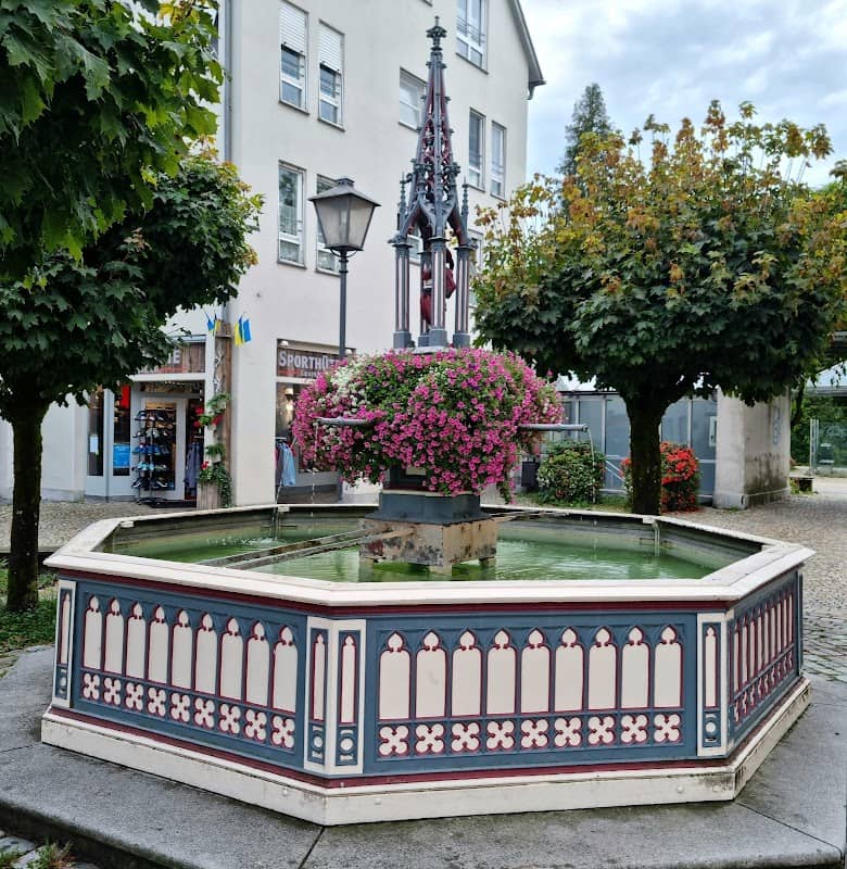 Brunnen an der Dreifaltigkeitskirche - Image 1