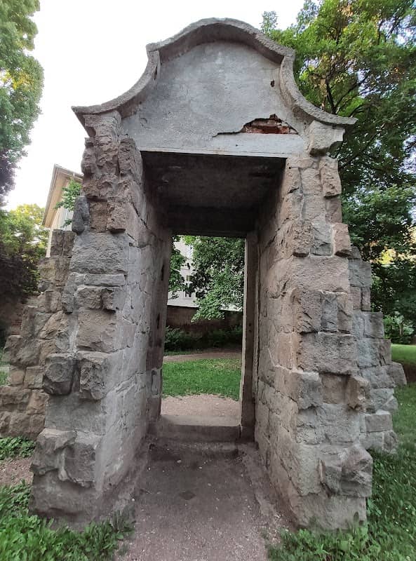 Barokk Kőkapu - Image 2