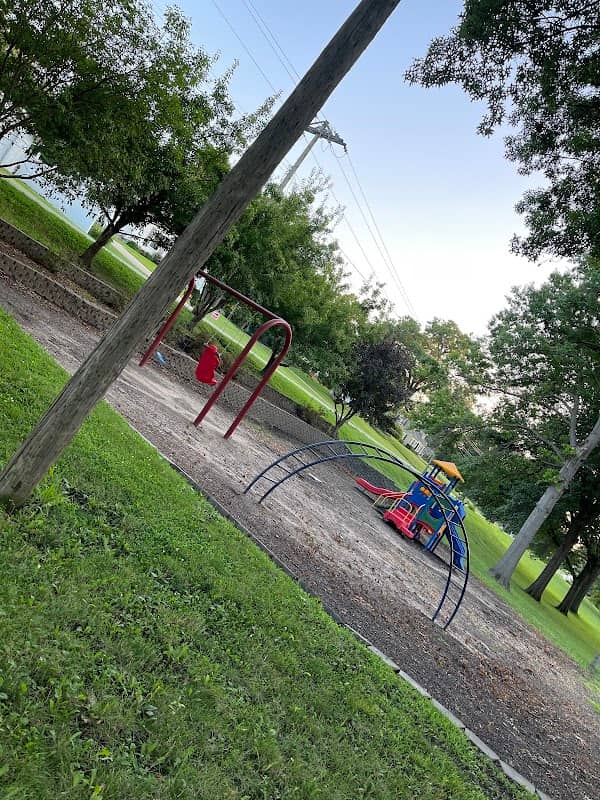 Clay Street Park - Image 2