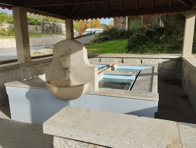 Tanque de Lavar Roupa de Vile - Image 1