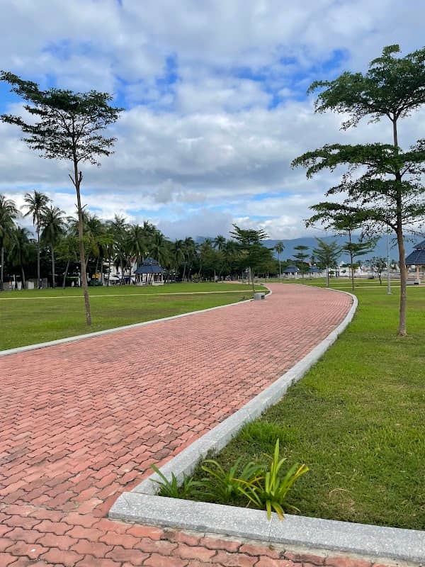 Công viên bờ biển Vạn Giã - Image 1