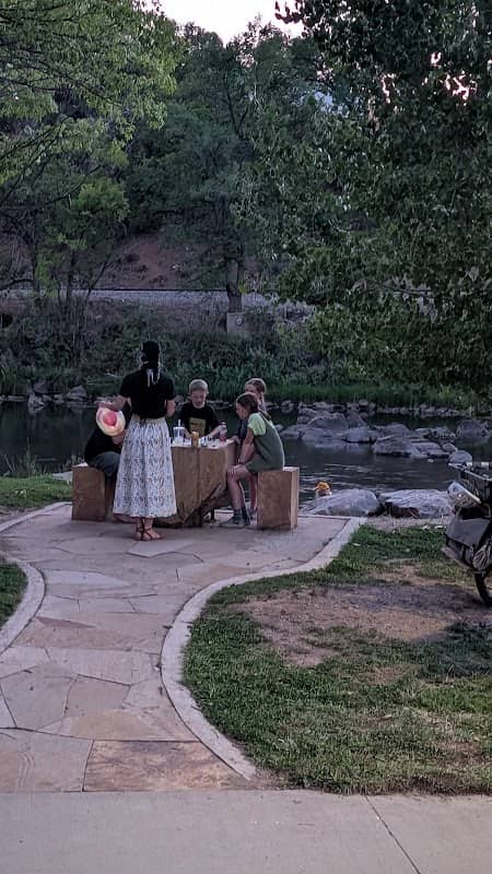 Chess on the river - Image 2