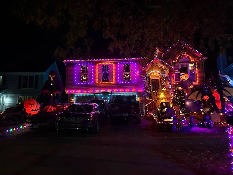 Holidays Spirit House - Image 2