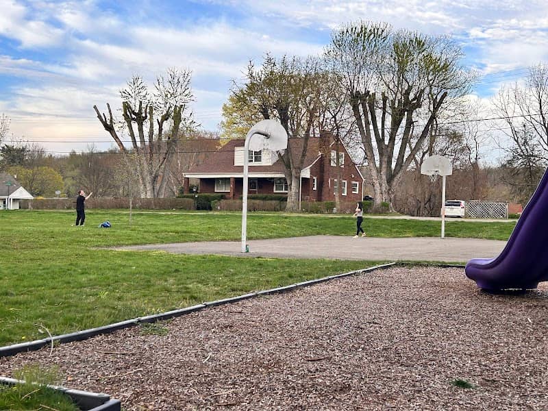 Byersdale Park - Image 2