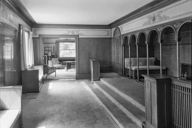 William H. Winslow House - Frank Lloyd Wright - Image 2