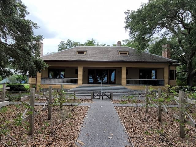 Charnley-Norwood House - Image 2