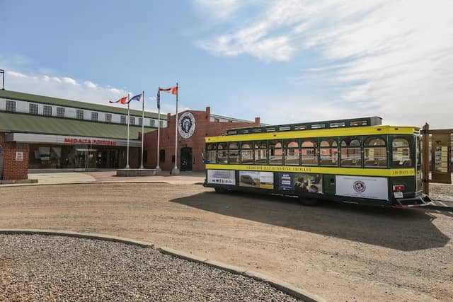 Medicine Hat Sunshine Trolleys - Image 1