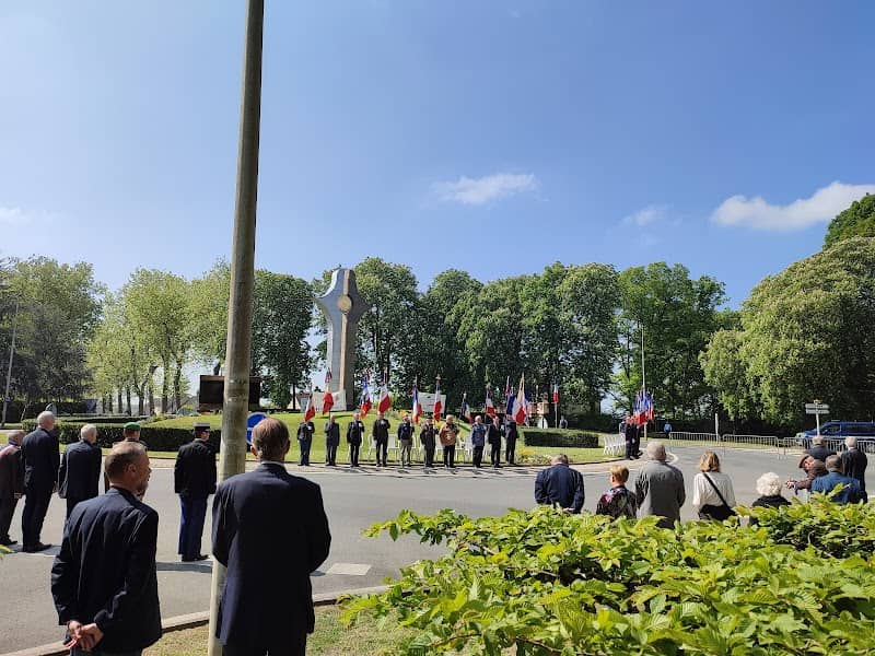 SOE Memorial - Image 1