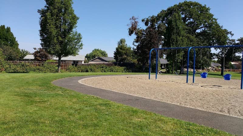 Forest Glen Park - Image 2