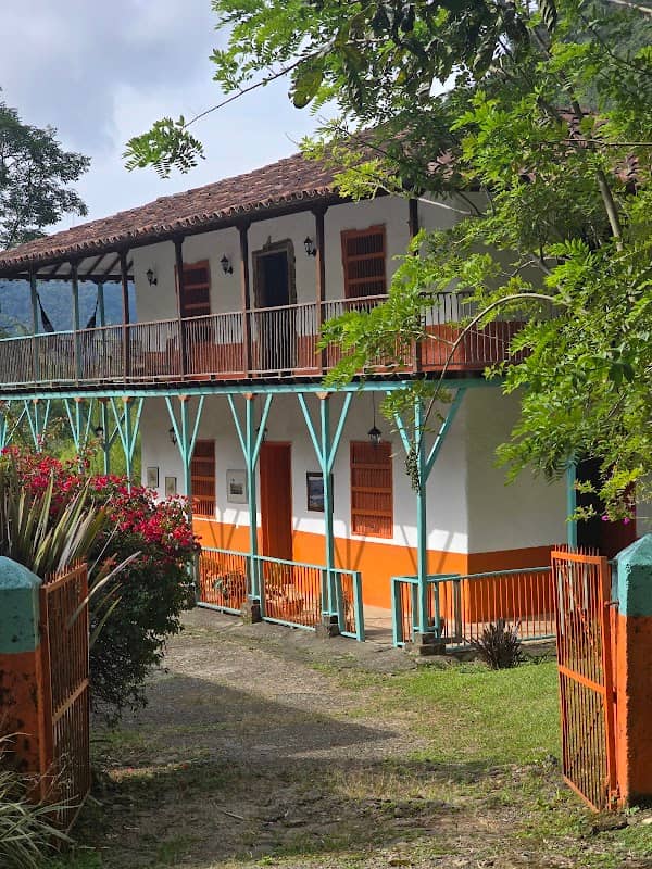 Hacienda san joaquin - Image 1