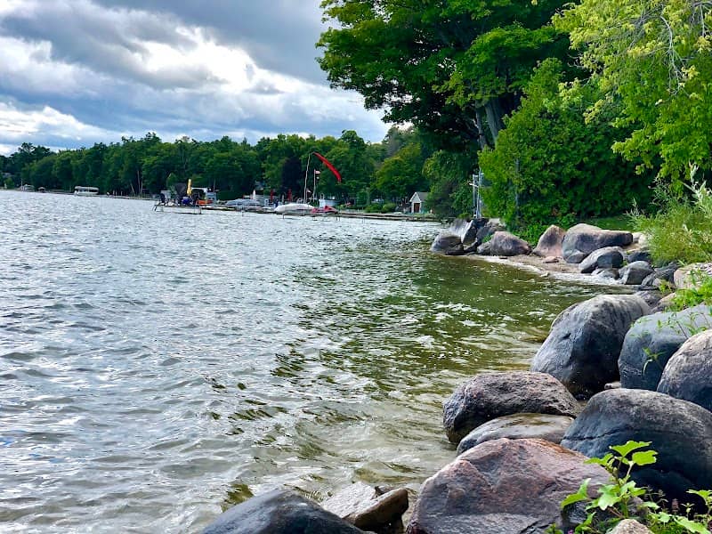 Mapleview Park - Image 1