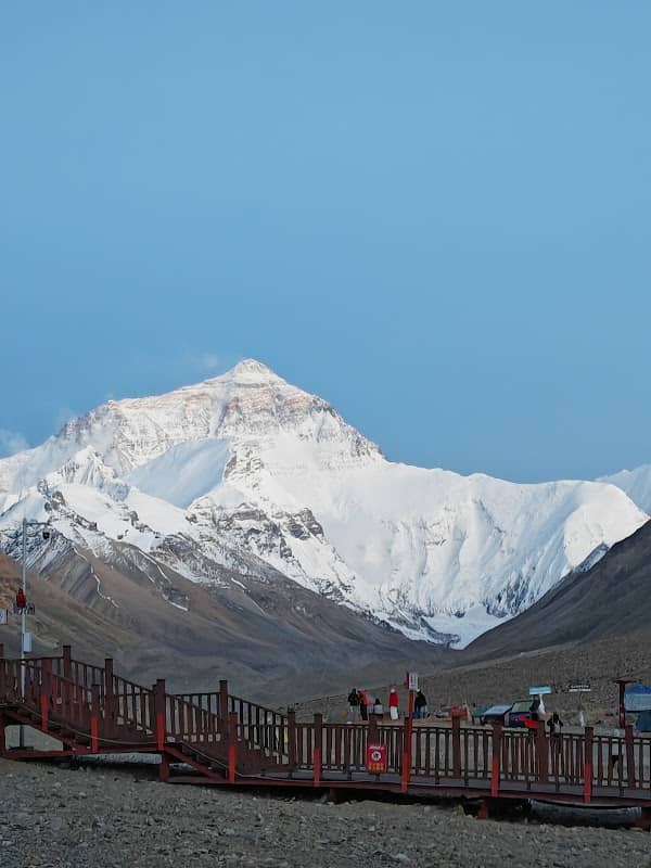 珠峰登山博物馆 - Image 1