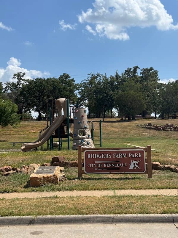 Rodgers Farm Park - Image 1