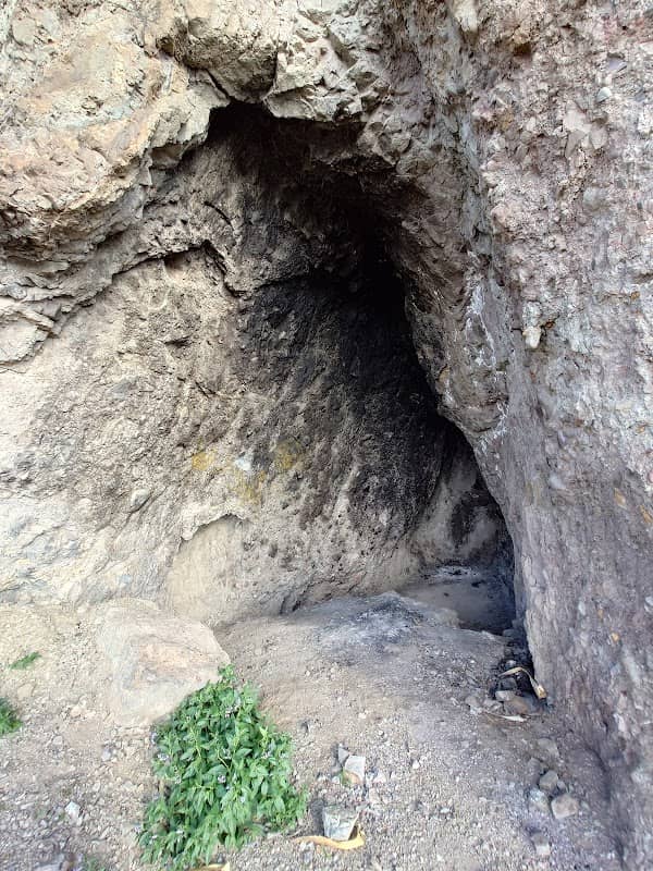 Awki Qullu's Cave (Devil's Tooth) - Image 2