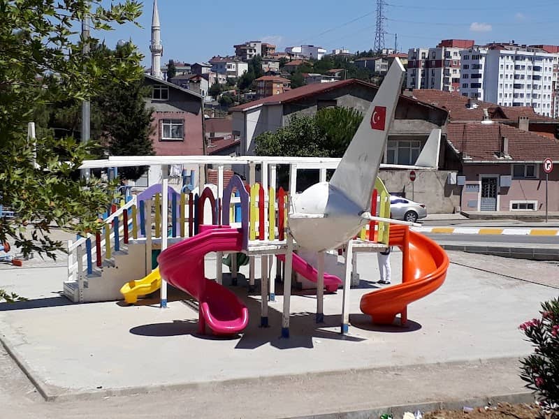 Kadir Demir Parkı - Image 1