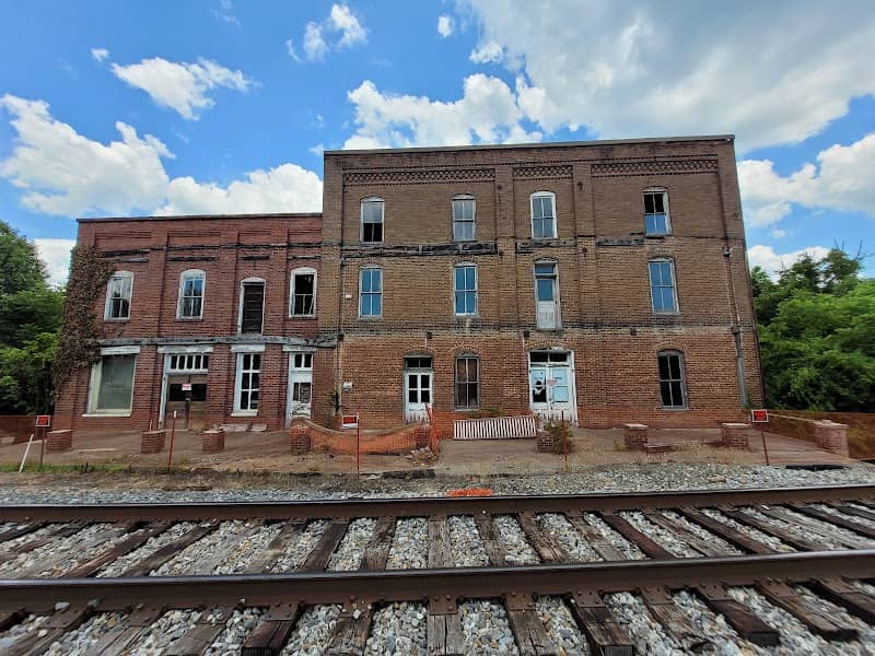 Bulls Gap Railroad Museum - Image 1