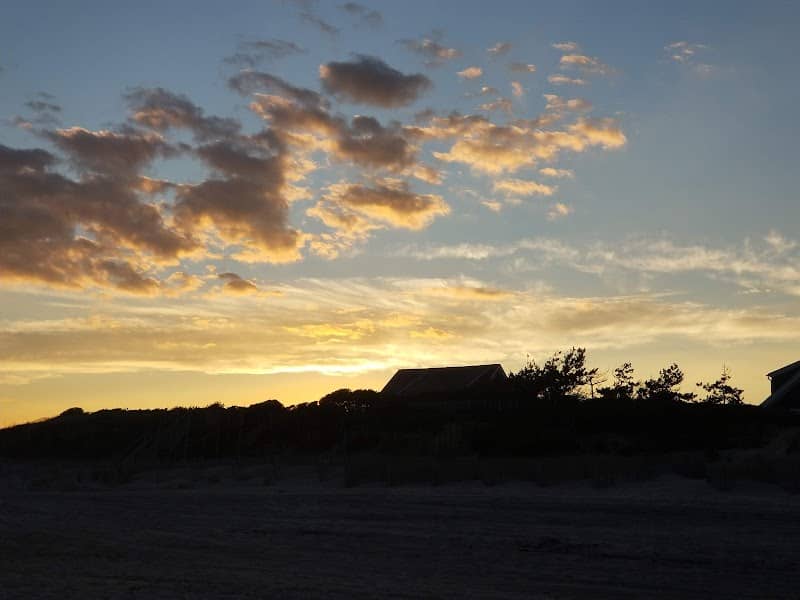 Fowlers Beach - Image 1