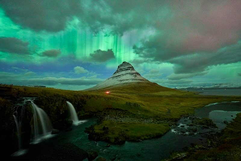 Kirkjufell Waterfall Viewpoint - Image 3