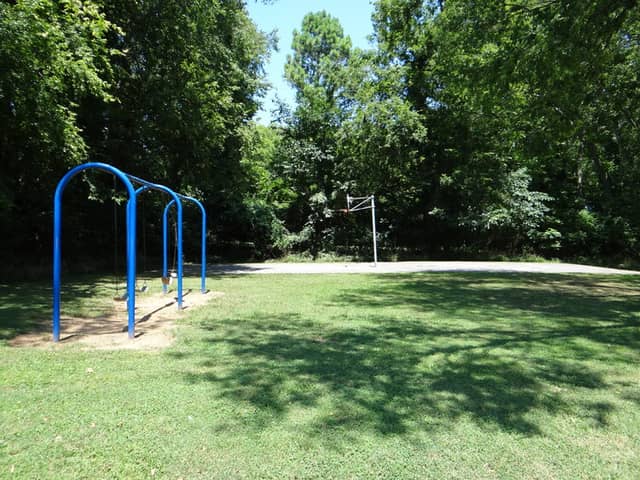 Clark Street Park - Image 1