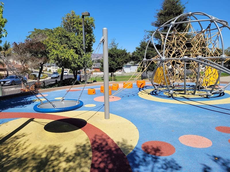 Brentwood park - Image 1