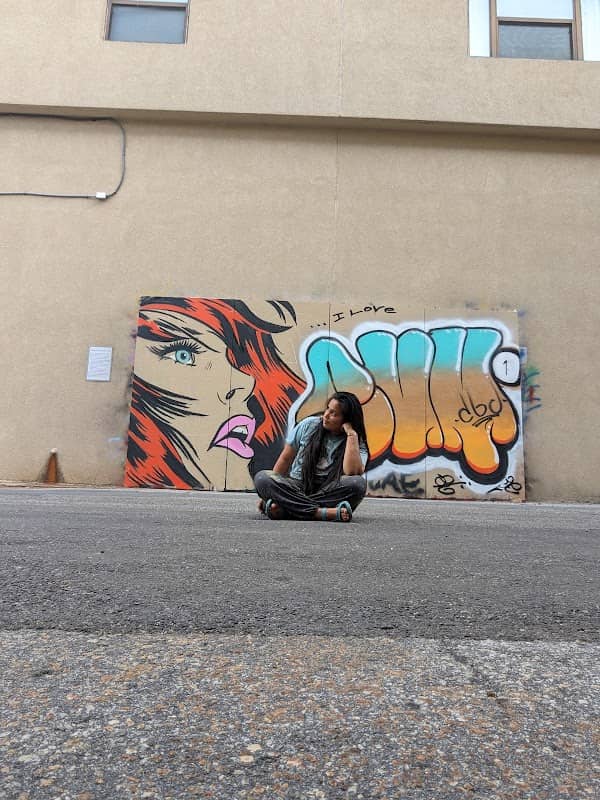 The graffiti wall - Image 2