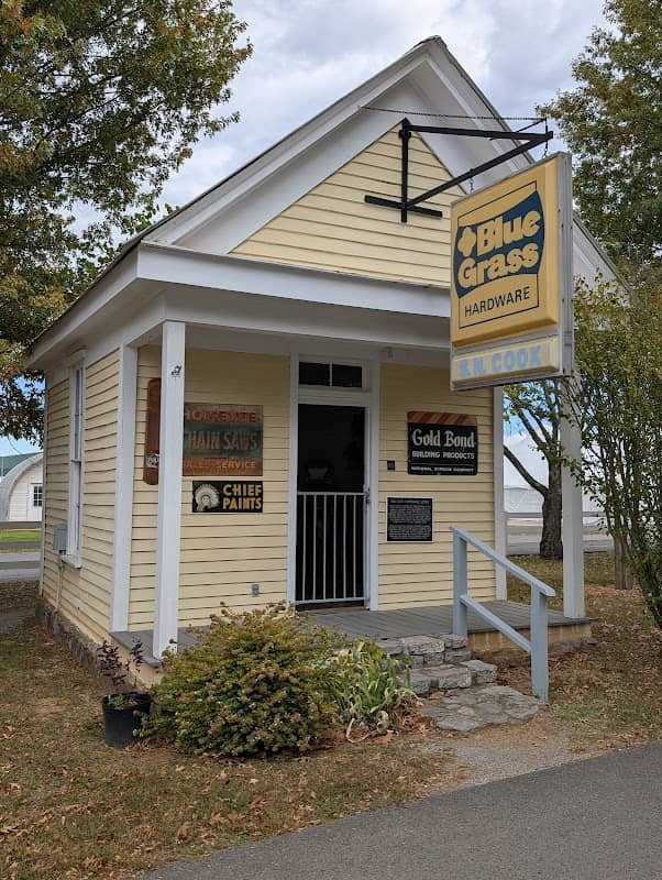 Fiddlers Grove Historic Village - Image 2