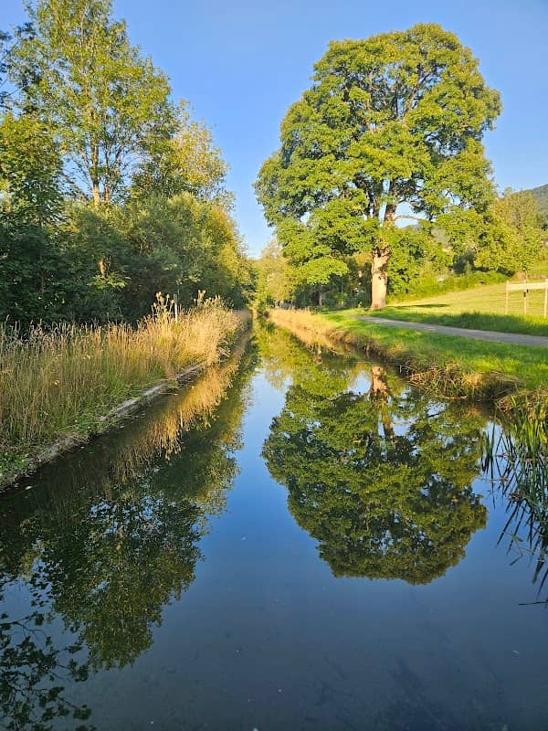 Promenade Du Moulin - Image 1