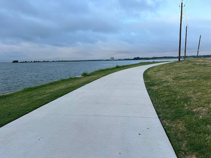 Lake Ray Hubbard Greenbelt - Image 2