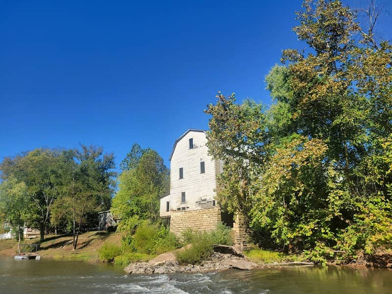 Cedar Hill River Access - Image 1
