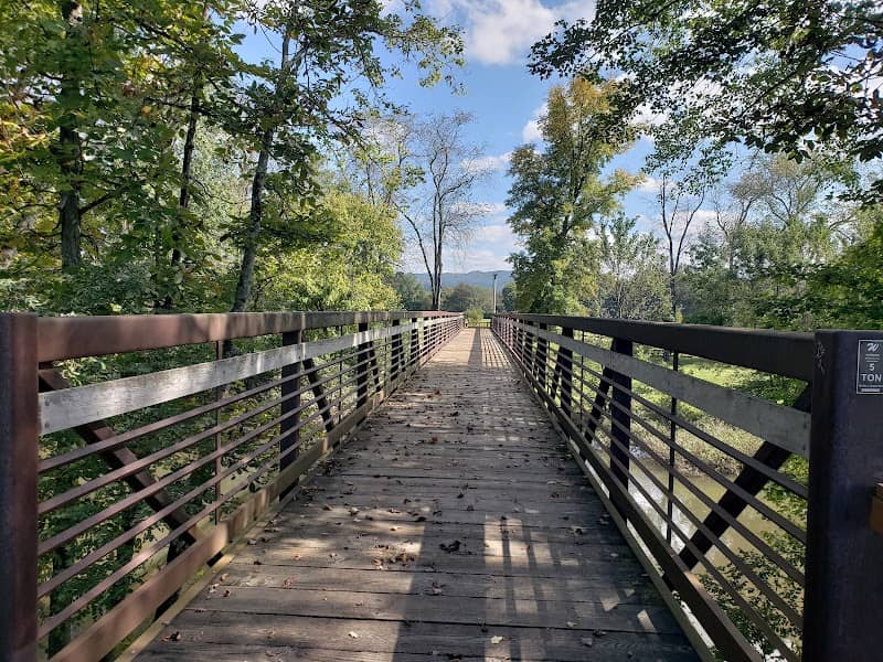 Glendale Park - Image 2