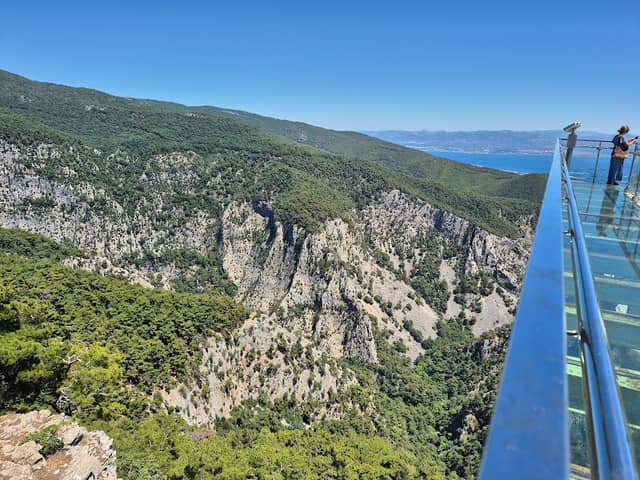 Altınoluk Cam Teras - Image 1