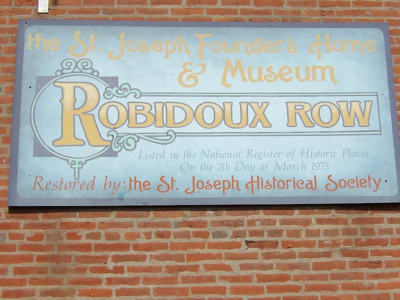 Robidoux Row Museum and St Joseph Historical Society - Image 1