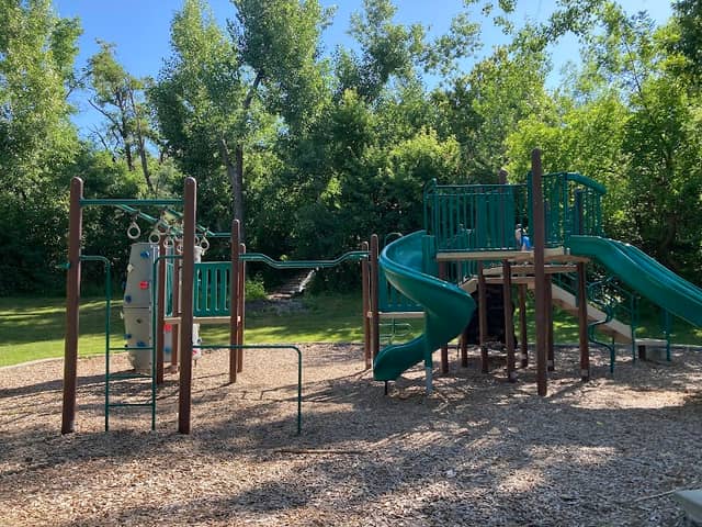 Lower Lion's Park - Image 2