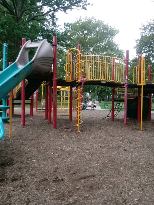 Kellogg Park - Image 1