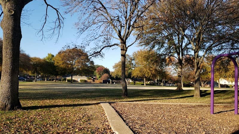 Yale Park - Image 2