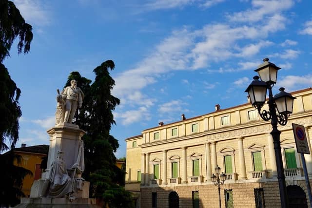 Piazza del Duomo - Image 2