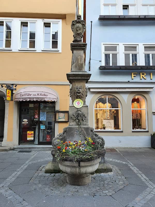 Sturmsbrunnen - Image 1
