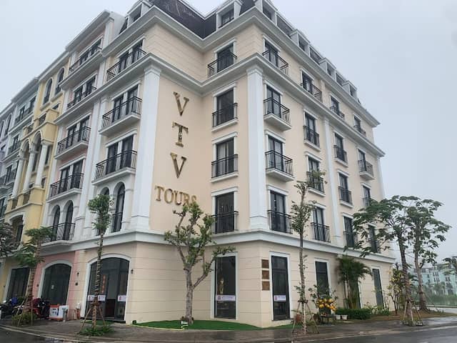 VTV Tours - Image 1