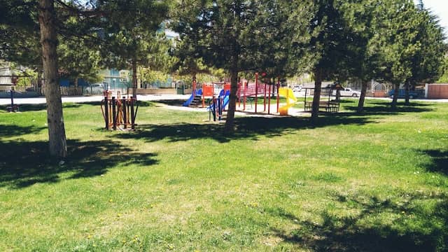 Çocuk Parkı - Image 1