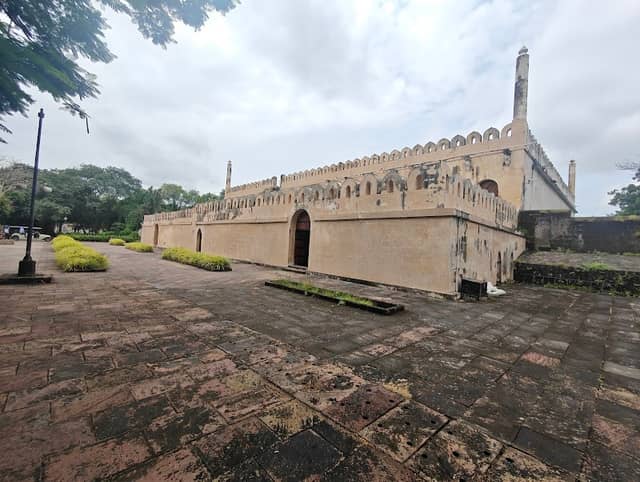 Booz Go Spot Uparkot Fort - Electric Kick Scooter Rides Junagadh - Image 2