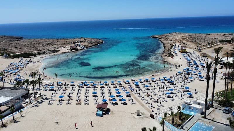 Sandy Bay - Image 1
